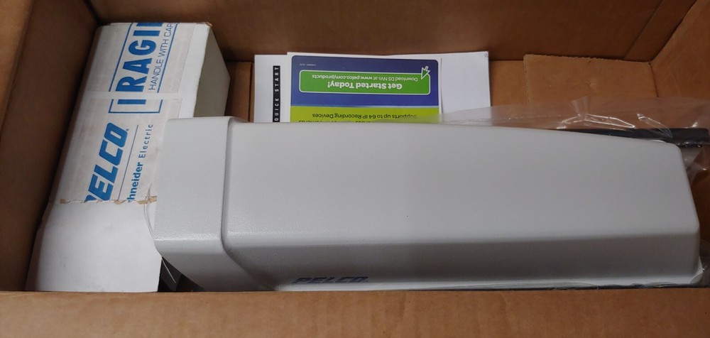 Pelco IXS0DNI2-EAT Security Camera & Enclosure