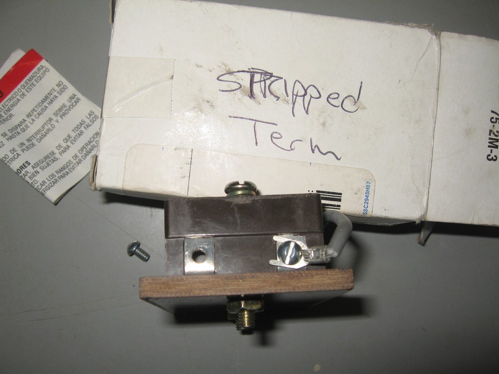 Eaton 10-1510-4 Micro-Switch for Direct Current Brakes