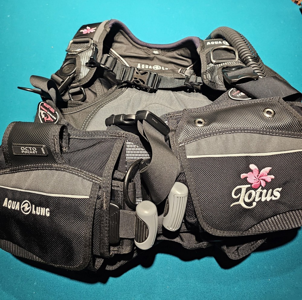 Aqualung Lotus BCD Size ML