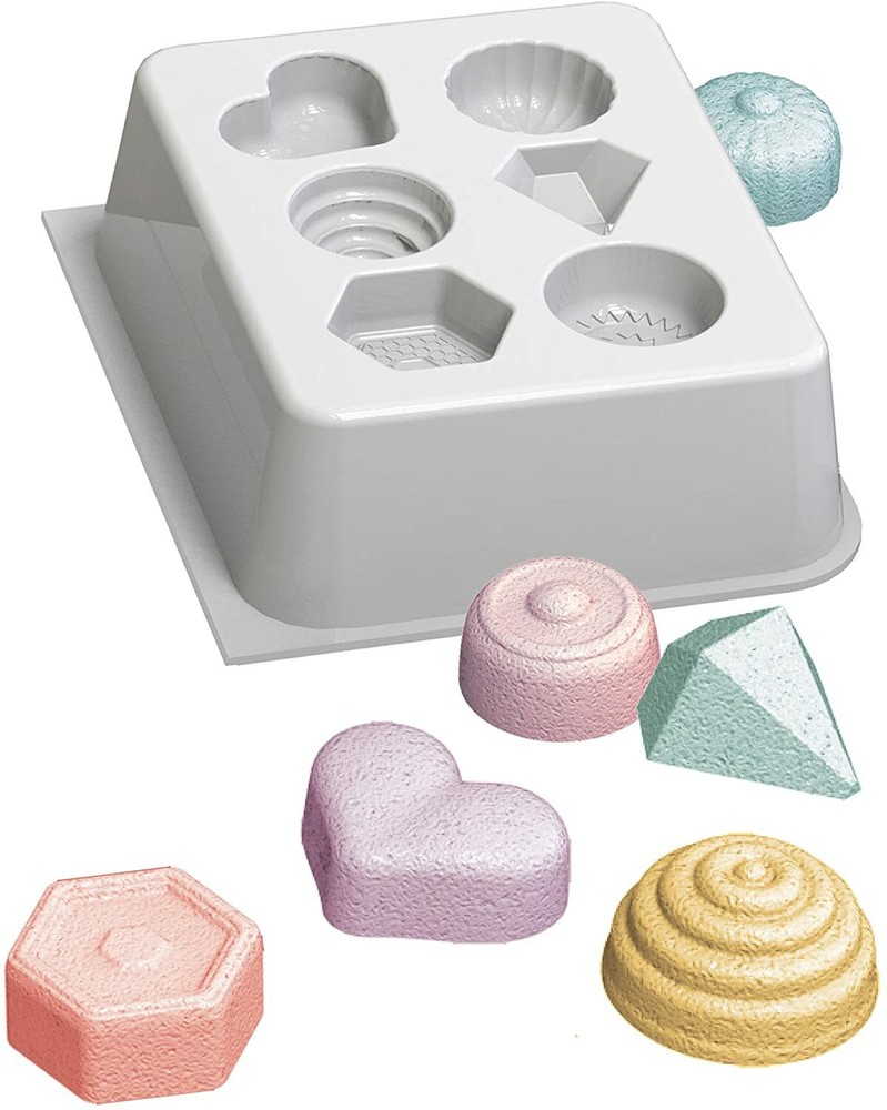 Creative Cosmetics Lab Science Kit | 16 Experiments Including Soaps, Bath Bombs,