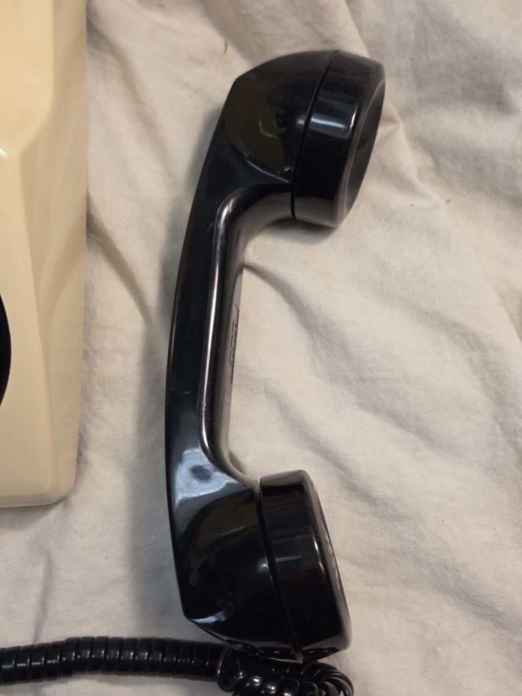 ITT / Western Electric Model 500 Desk Set