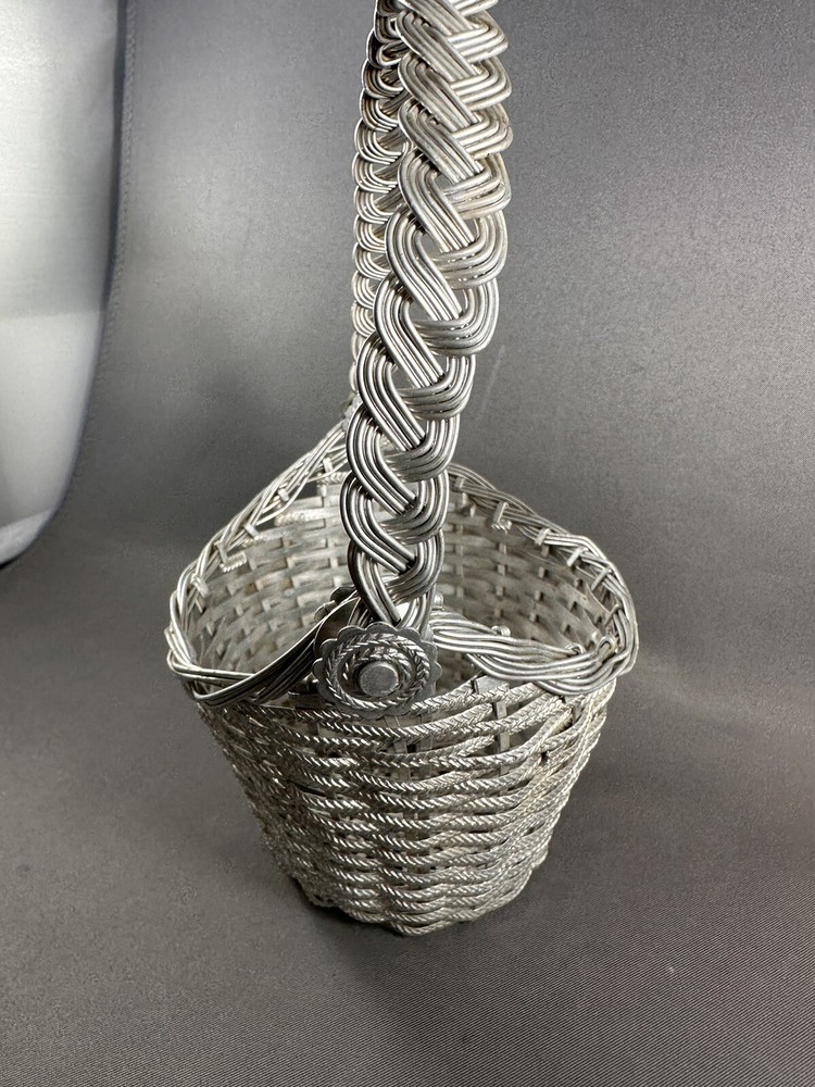 Avon Metal Woven Basket