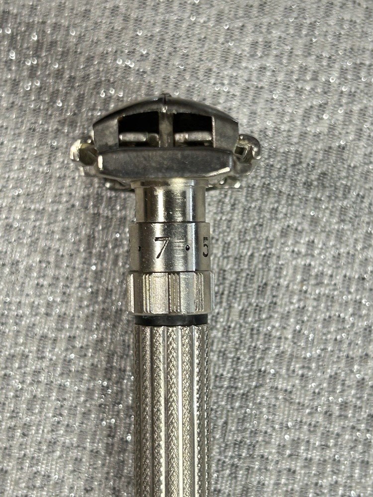 Vintage 1960s GILLETTE Adjustable Fat Boy Razor Case