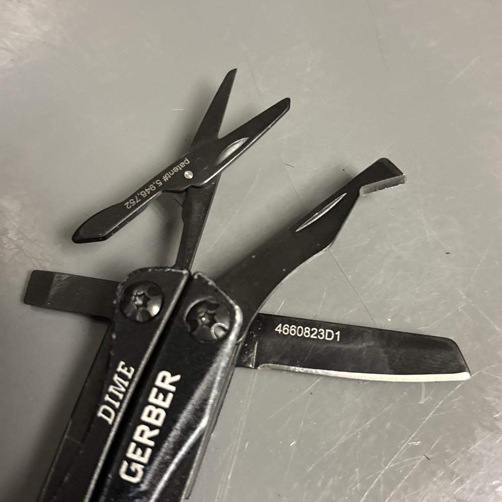 Gerber Dime Pocket Knife Keychain Multi-Tool - Black