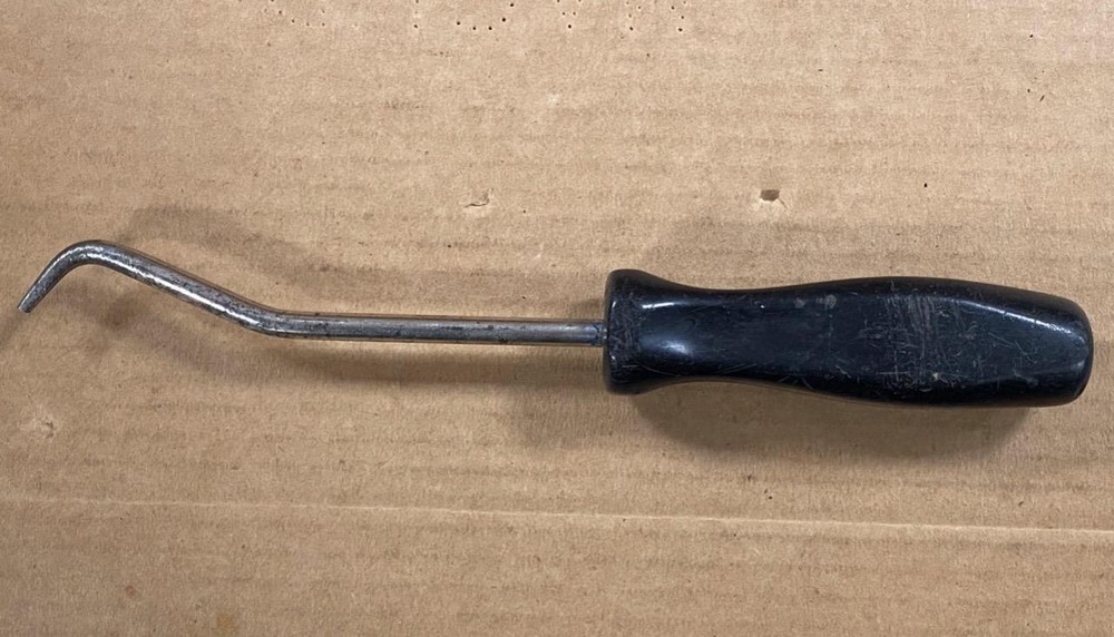 SNAP-ON A173 RADIATOR HOSE HOOK PICK BLACK HARD HANDLE- USED.