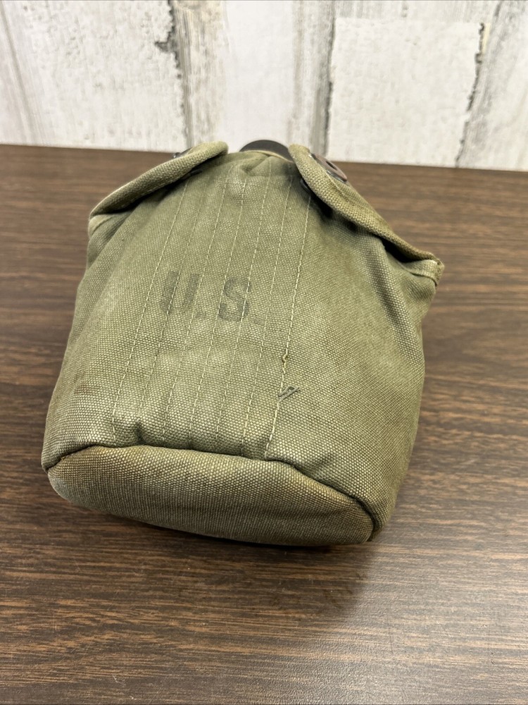 Vintage US Military 1945 Canteen