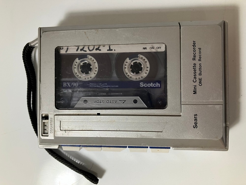 Sears Mini Cassette Recorder 564.21740250 Untested