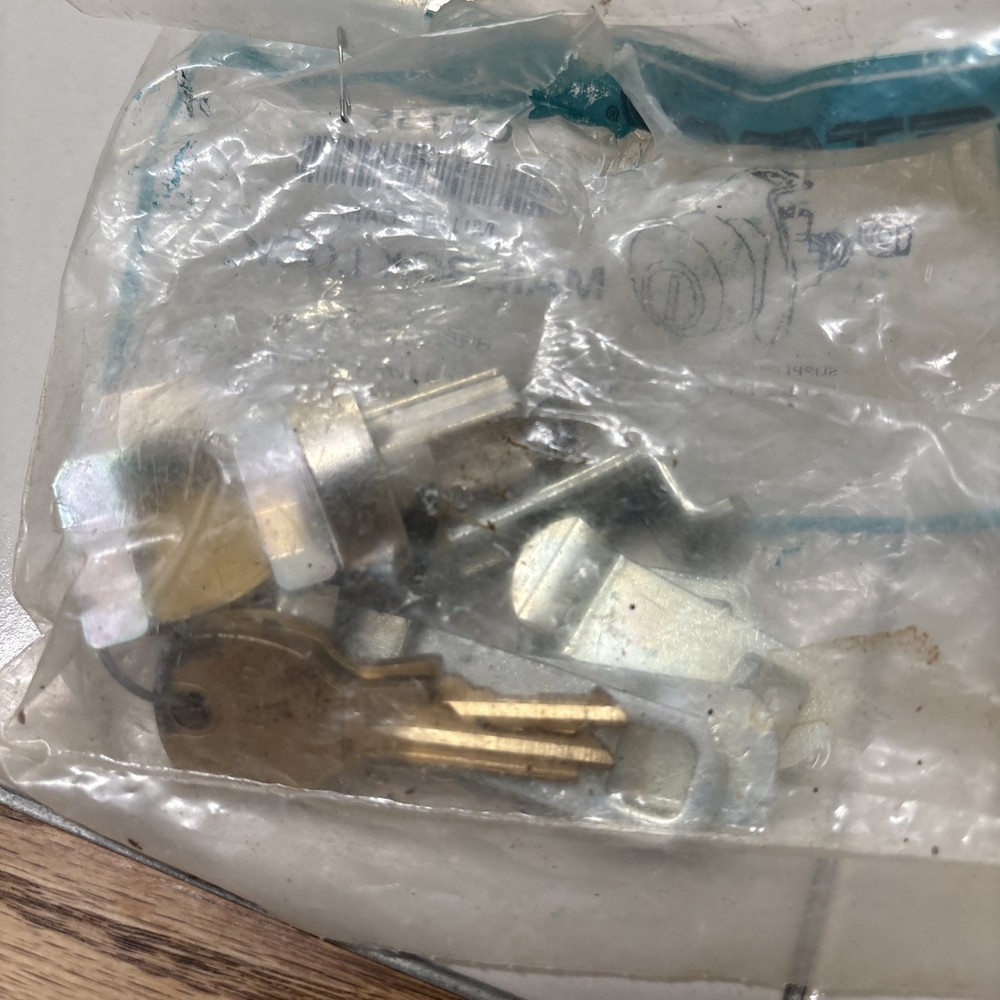 National Mailbox Lock C8735- Outside Mailboxes