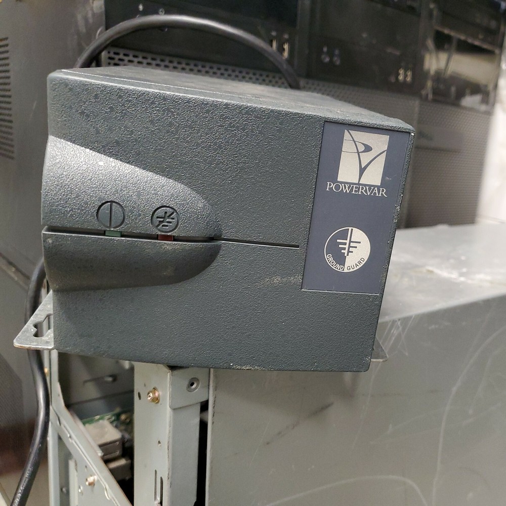 Squirrel Systems ABCG065-11W Ground Guard