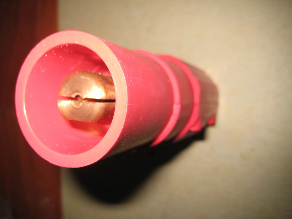 Advanced Devices CL Series CL2M Inline Male locking plug connector Red