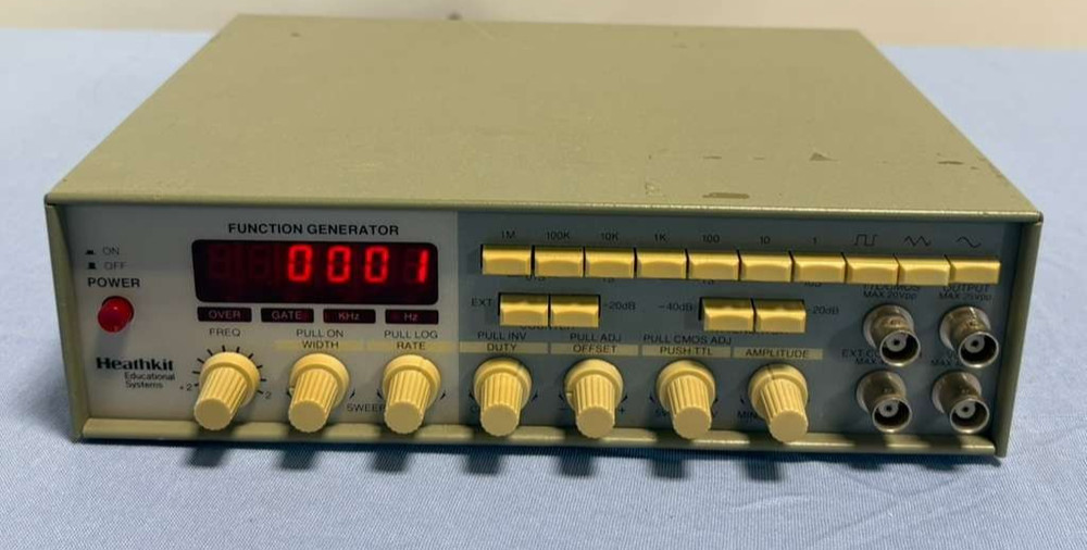 Heathkit Educational Systems Function Generator Model ETI-7020