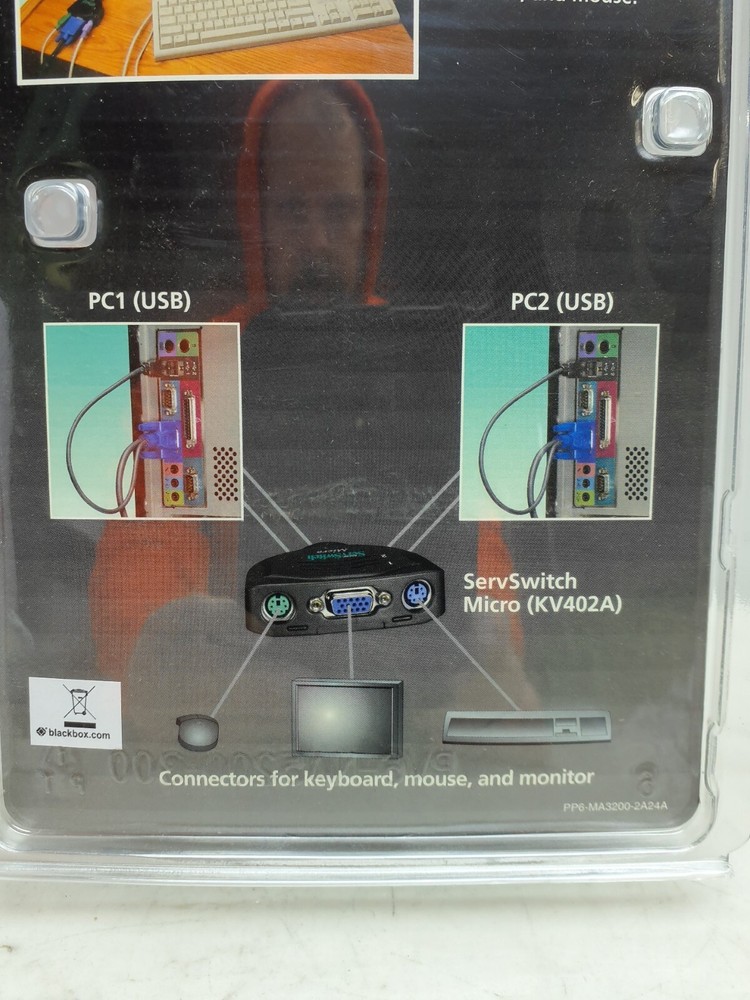 Black Box ServSwitch Micro Control 2 Computers W/ 1 Keyboard KVM Switch KV402A