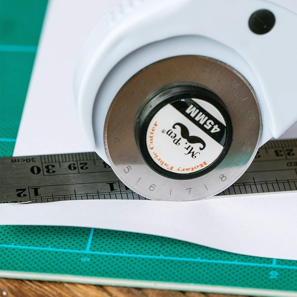 Heavy-Duty Fabric Cutter - 45mm Premium Steel Blades, Versatile Loop-Handle
