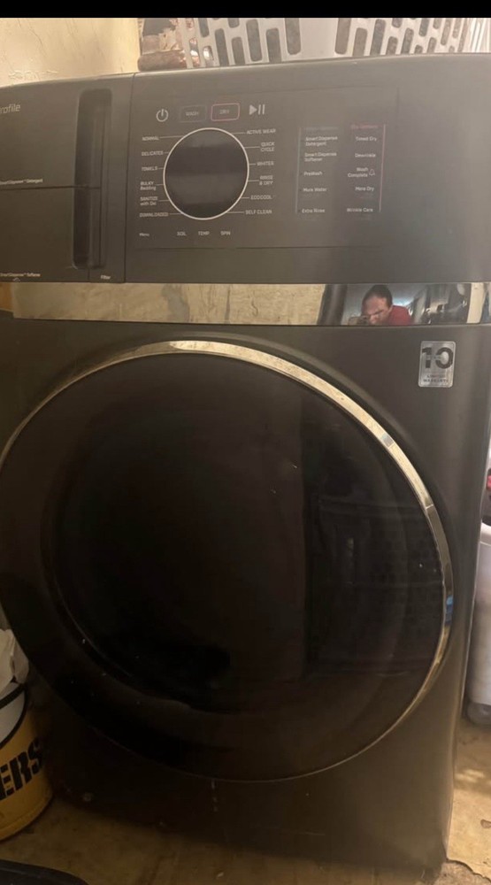 Washer Dryer Combo Eight Months Old Works Great No Issues