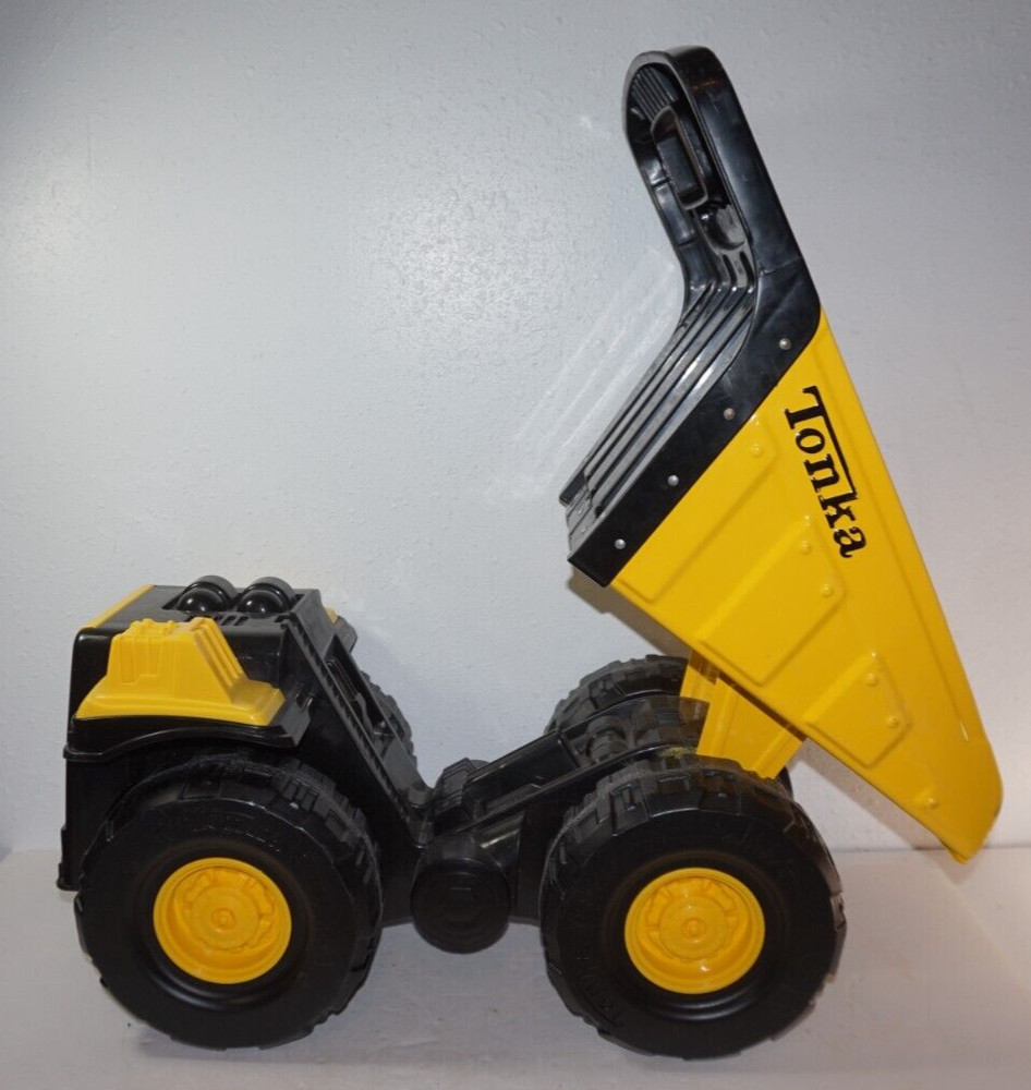 Tonka Basic Fun 06028 Yellow Dump Truck Toughest Mightiest
