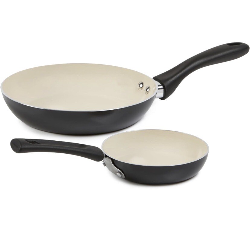 Amazon Basics 11-Piece Pots and Pans Ceramic Cookware Nonstick Set - Black/Cream
