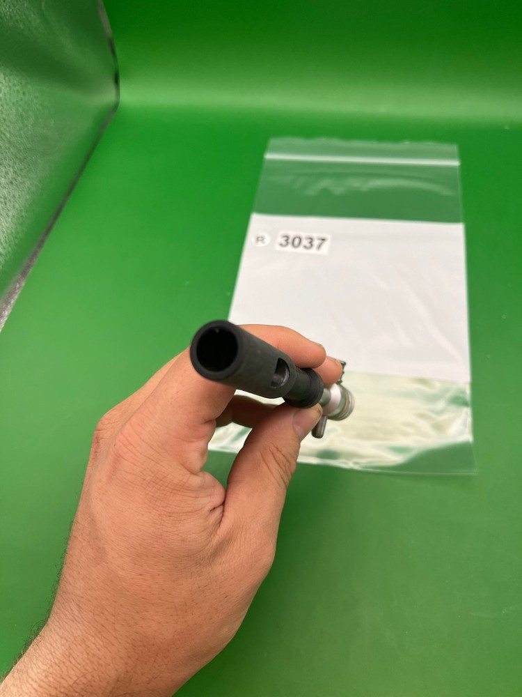 Autococker Bolt