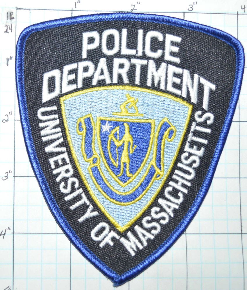 MASSACHUSETTS UNIVERSITY POLICE DEPT VINTAGE PATCH