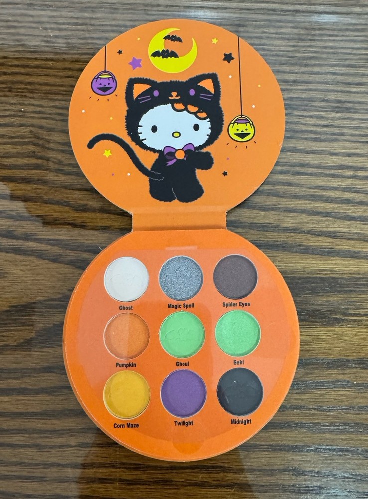 2024 Hello Kitty Halloween Eyeshadow Palette