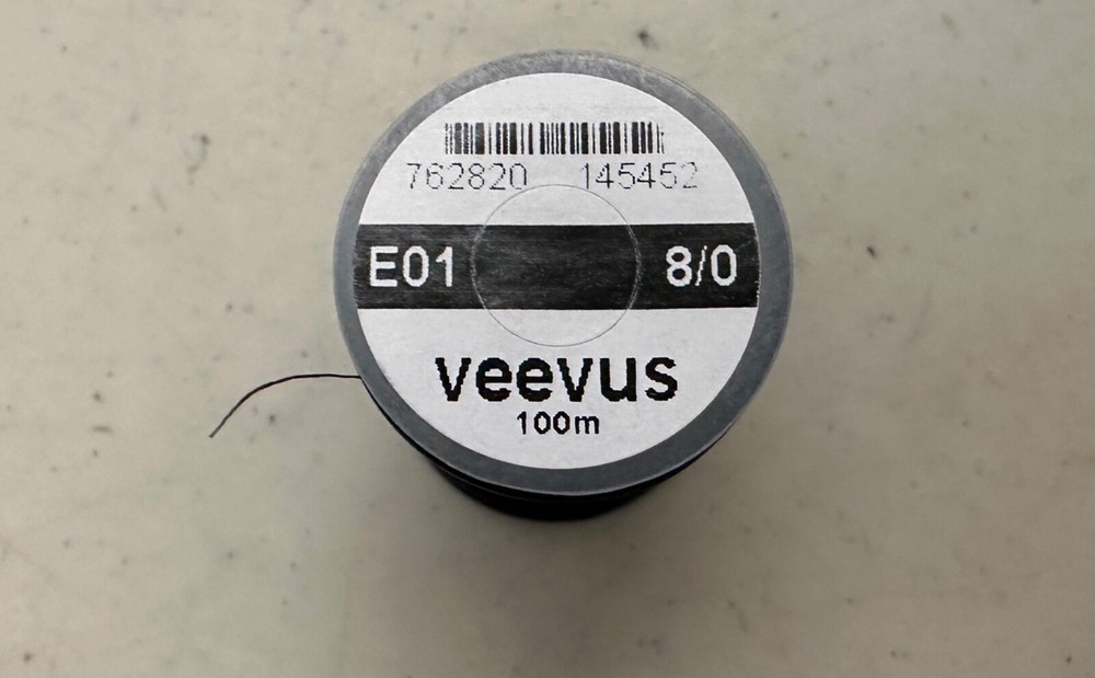 VEEVUS 8/0 Black 100m Thread One Spool