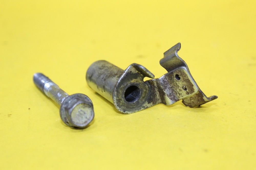 HONDA EXPRESS 50 EXHAUST PIPE Mounting Bolt Plate Under Mount Lower hardware