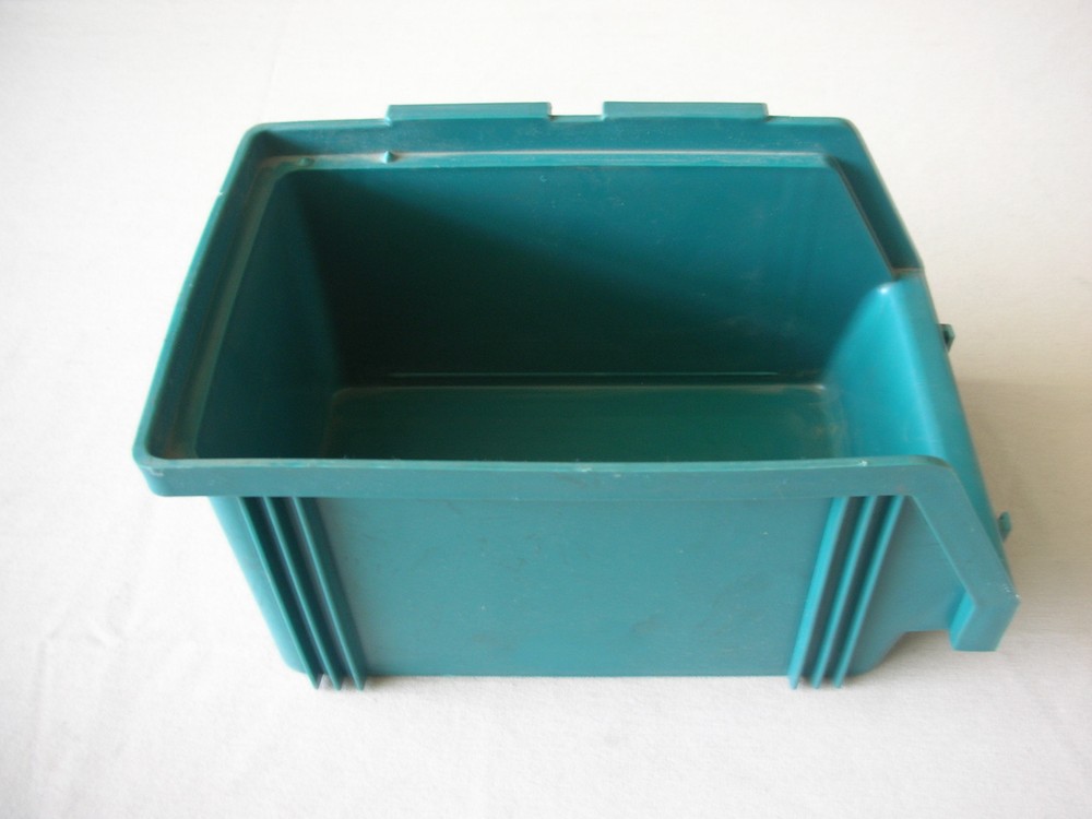 Alfa 3 Alfredo Martini Wolf Mouth Container