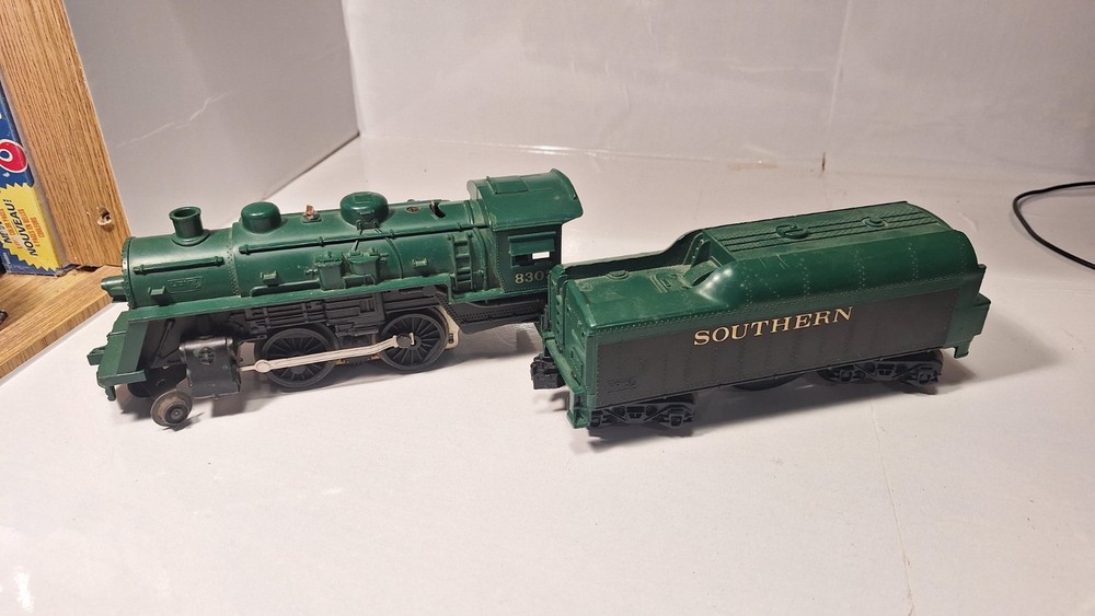 Locomotive Lionel 8302
