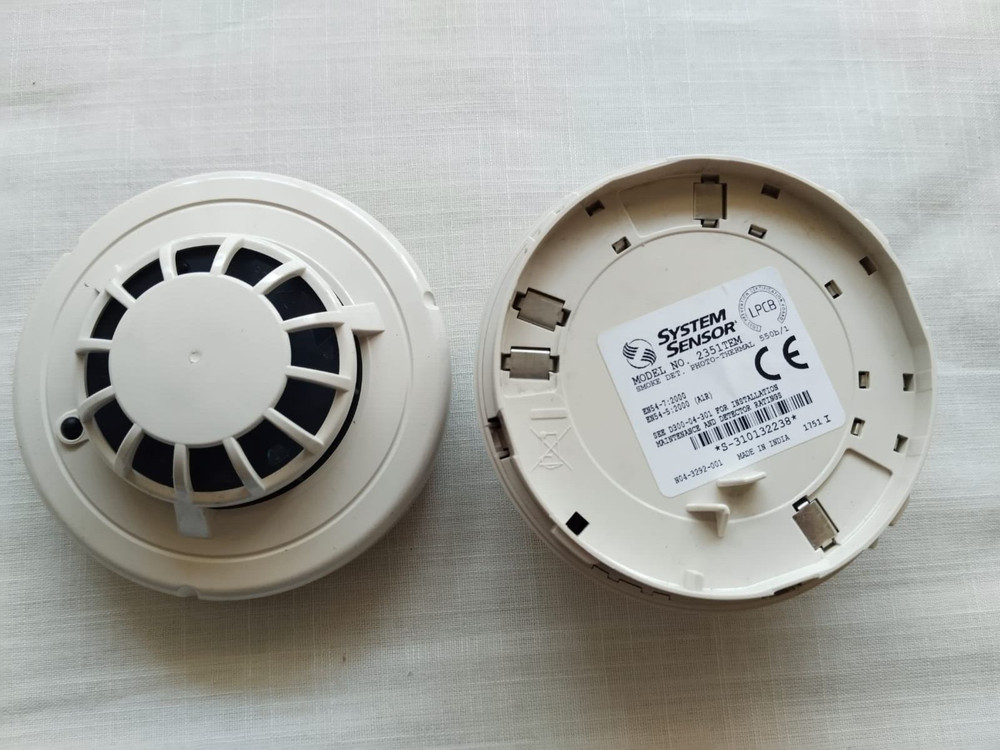 SYSTEM SENSOR SMOKE DETECTOR 2351/TEM
