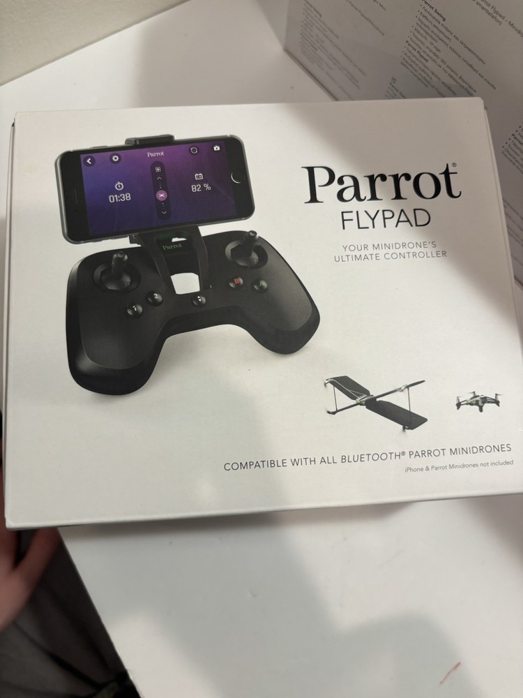 Parrot Swing Vertical Plane/Drone