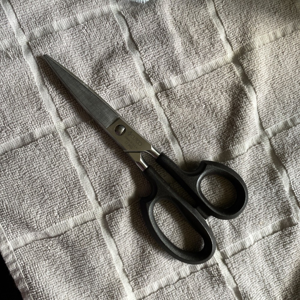 Cutco Super Shears Kitchen Scissors 77 KQ Black