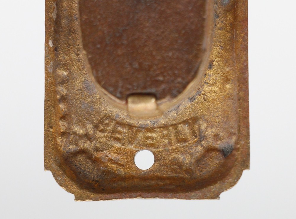 Victorian 3.75 in. Cast Brass Rectangular Window Sash Lift