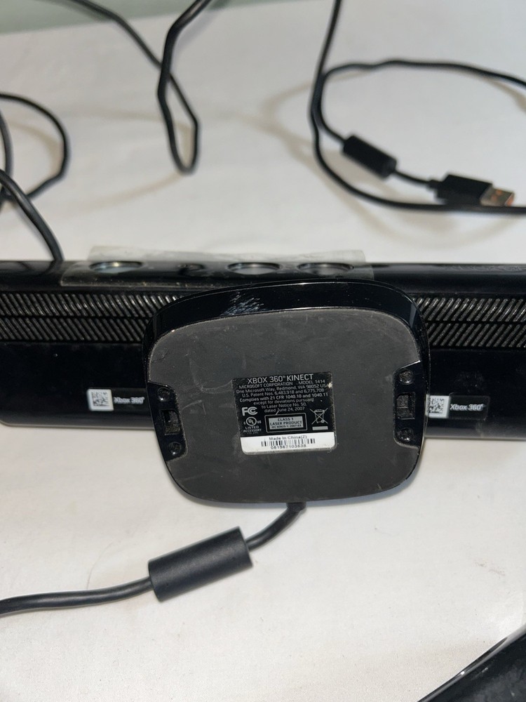 Genuine Microsoft Xbox 360 Kinect Sensor Bar Model 1414 Black With NyKo Zoom