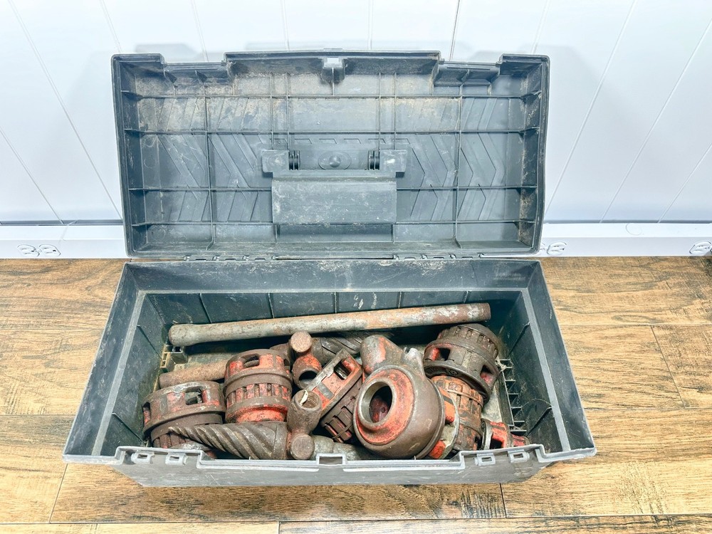 Ridgid 12-R Pipe Threader Die Head Set 12R Threading Dies G653