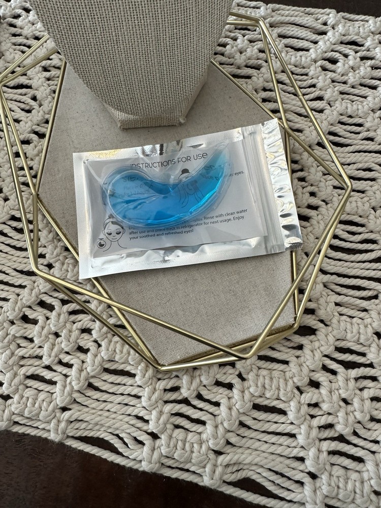 Reusable Eye Depuffing Packs - New In Package