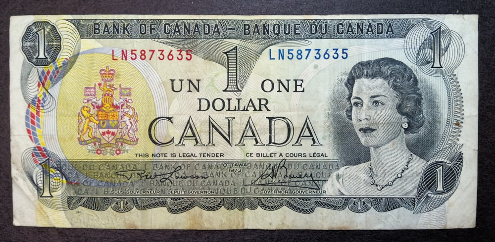 Canada $1 1973 CIRC QE2