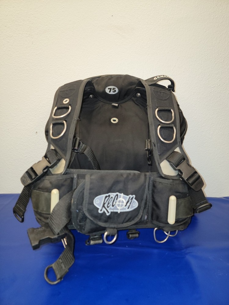 GENESIS RECON 75 SCUBA DIVING BCD Size (M) -👁 See Details.