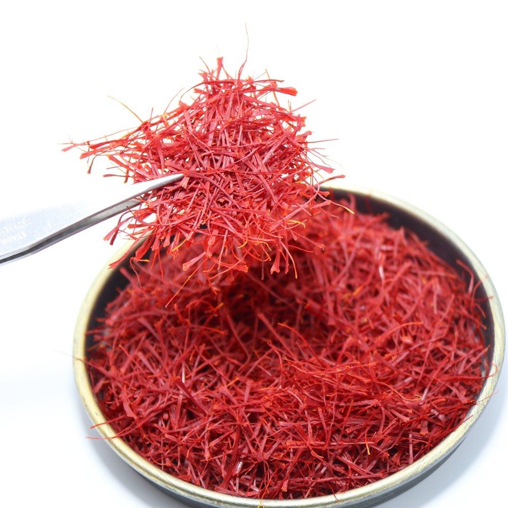 Saffron Threads-Pure and Authentic - Quality Spice for Culinary Delights 3 grams