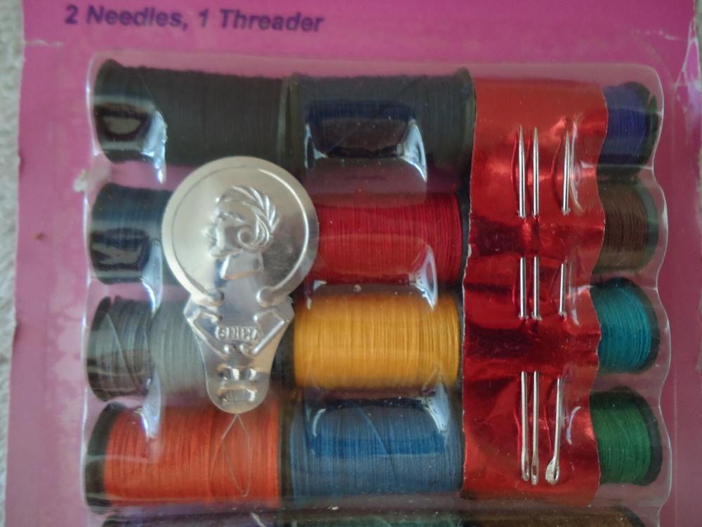 " NIP " Sewing Patch 24 Count All Purpose Thread With Needles & Threader
