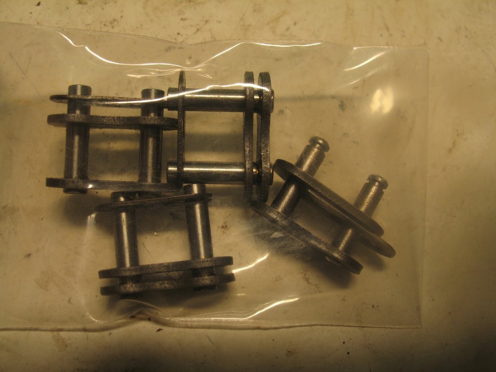 NEW 4PCS ANSI 40 ROLLER CHAIN CLIP TYPE MASTER LINK A0216