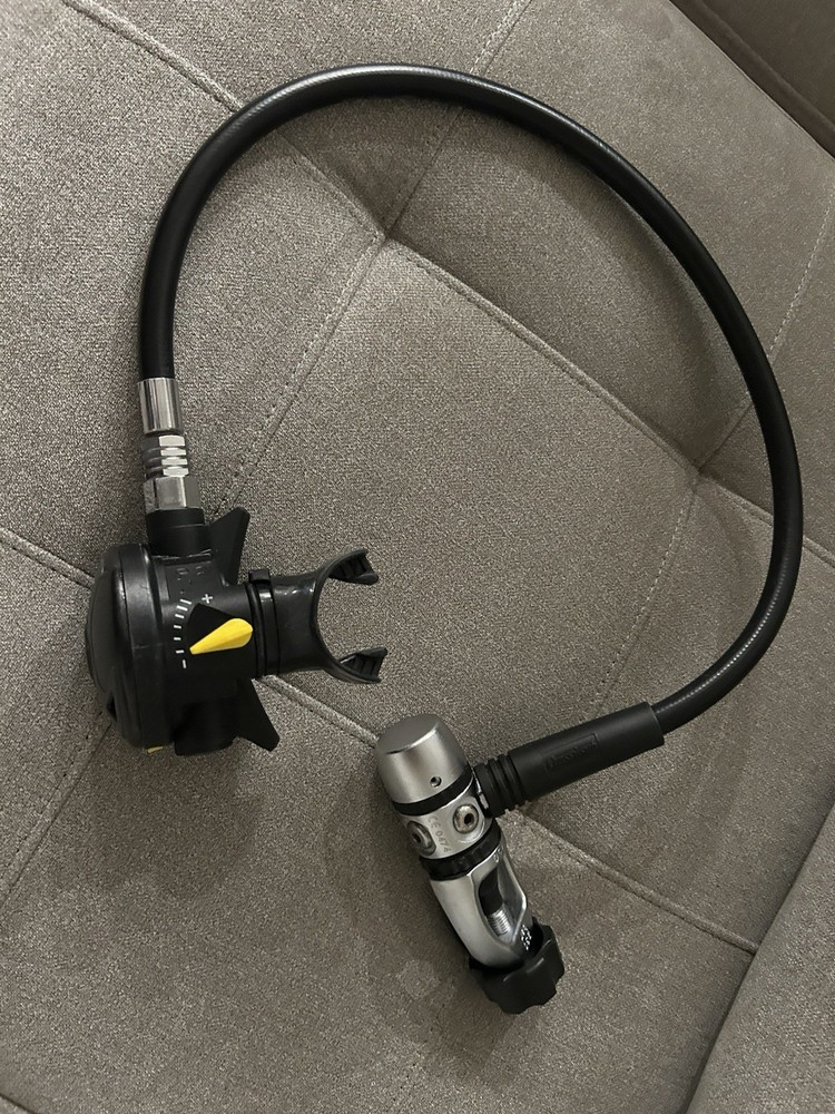 Cressi Sub Scuba regulator 1st and 2nd stage