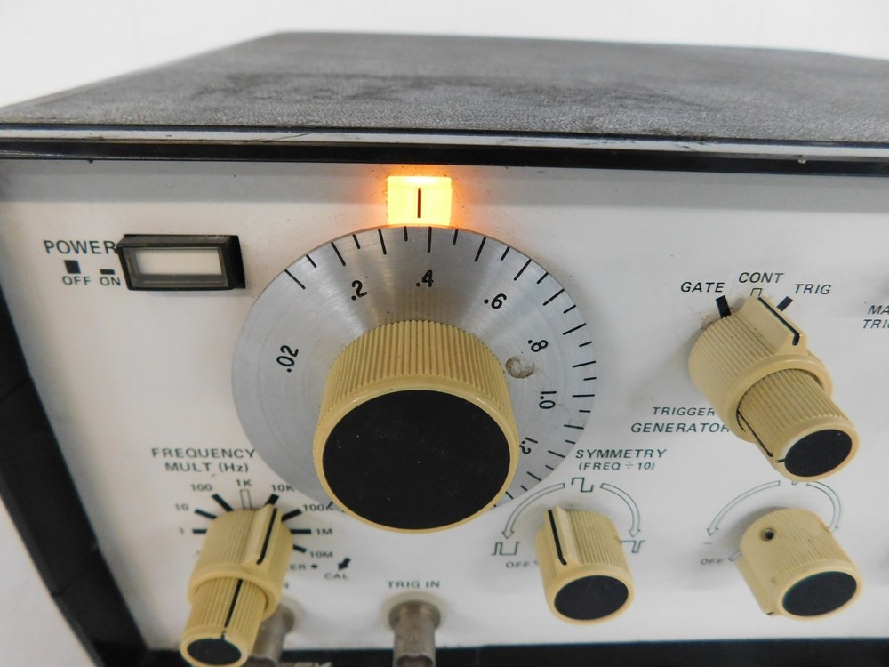 WAVETEK MODEL 143 20MHZ FUNCTION GENERATOR (MPT7)