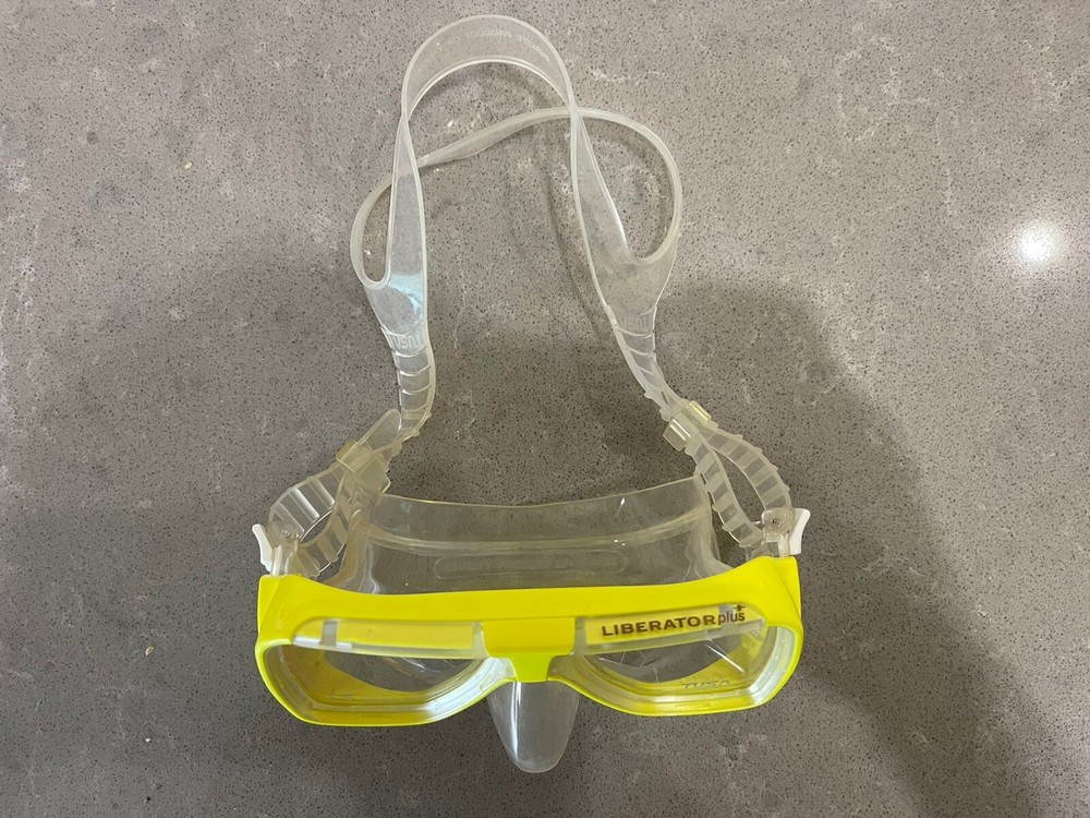 Tusa Liberator Plus Mask - Yellow