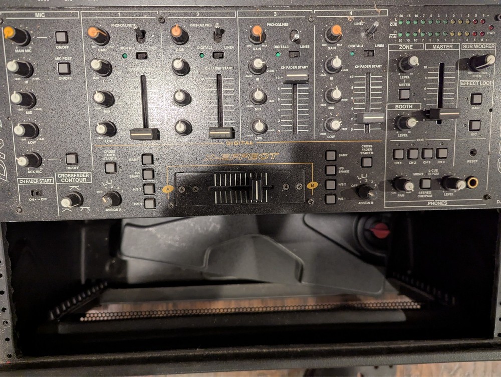 Denon DN-X800 Analog/Digital Mixer X-Effect