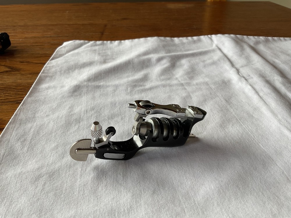 Silver & Black Tattoo Machine