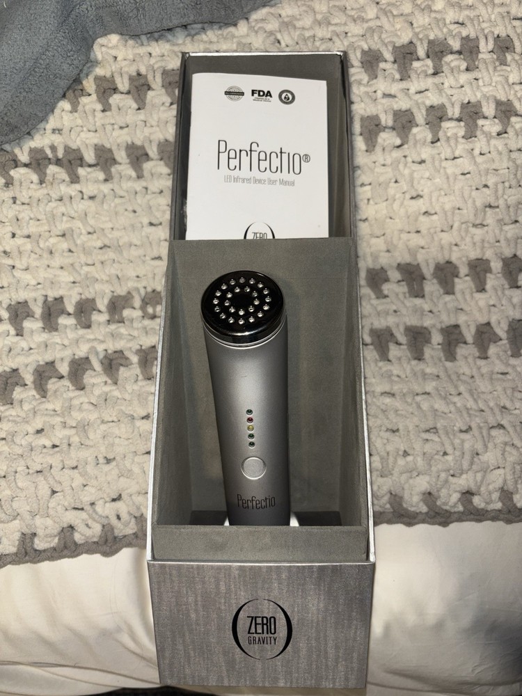 Perfectio by Zero Gravity LED Light Therapy Device - Red & Infrared Anti-Aging