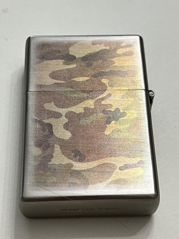 Commonwealth Camo Windproof Lighter Limited Edition