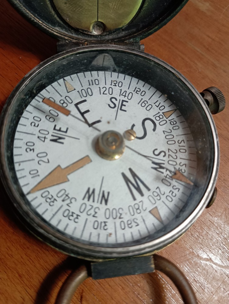 World War I - Brass compass - Plan LTD - Switzerland, perfect working order