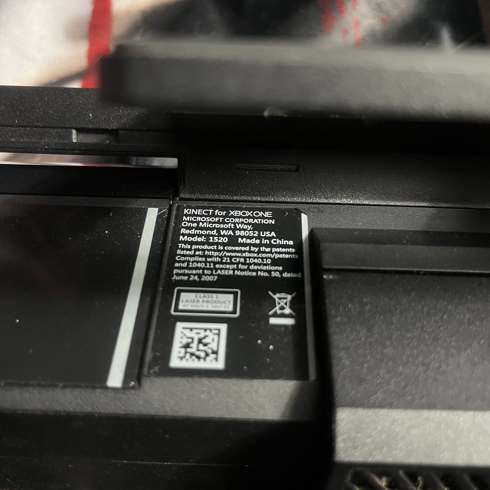 Microsoft Xbox One Kinect Sensor Bar Black Model 1520 Pre Owned Untested