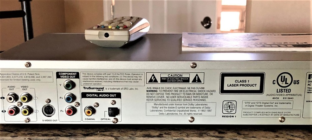 RCA Digital Disc Video Player Model DRC220N