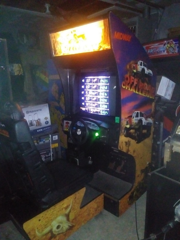 arcade machine by MIDWAY